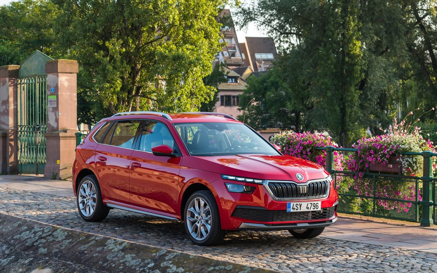 Шкода самый маленький кроссовер - 96 фото